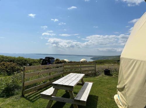 Geodome with sea views near Pendine