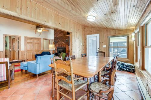 Waterfront North Hero Home with Screened Porch in North Hero, USA