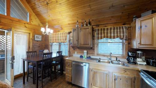 Cozy Cottage in Sevierville, USA