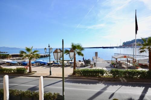 Gramsci 79 - Elegante appartamento fronte spiaggia con 3 posti letto, Santa Margherita Ligure (foto 10)