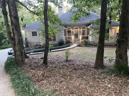 Cozy Oasis in Jonesboro, USA