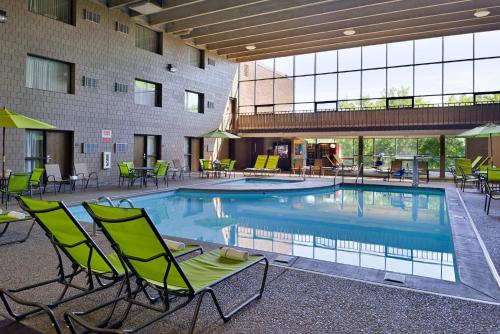 Best Western Plus Kelly Inn in Saint Cloud, USA