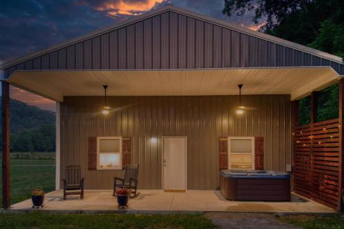 The Boho Barn in Sevierville, USA