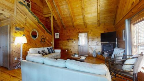 Chelles Sanctuary in Townsend, USA