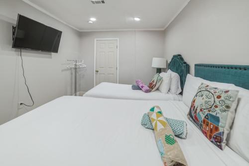 Las Vegas Retreat - 5 Mins From The Strip Home