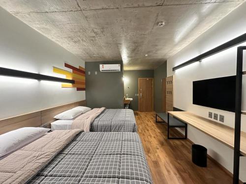 2 double beds