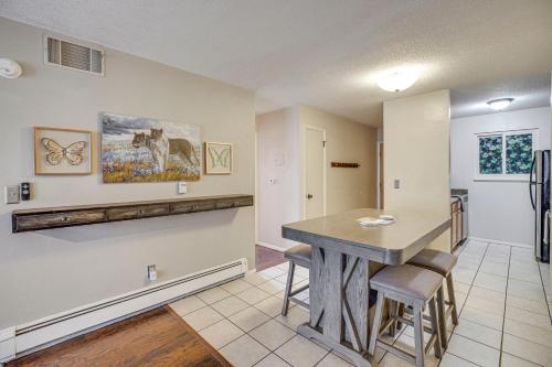 Grand Junction Condo Balcony, Community Pool!