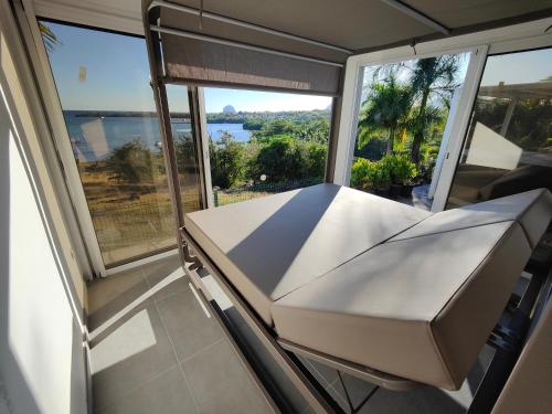 ระเบียง/ชานเรือน, Villa Nadia - Prestige et Confort Absolu avec Vue Imprenable sur la Mer in เลอ ยามัน