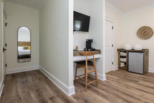 Newcastle 106 Inn at Old Beach in Virginia Beach, USA
