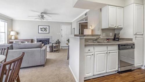 Landing Modern Apartment with Amazing Amenities ID3802X2 in Atlanta, USA