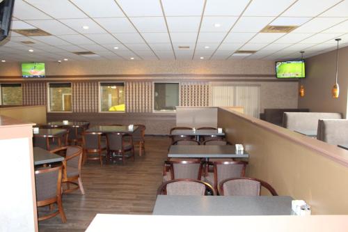 Restaurant, Travelodge by Wyndham Swift Current in Swift Current (SK)
