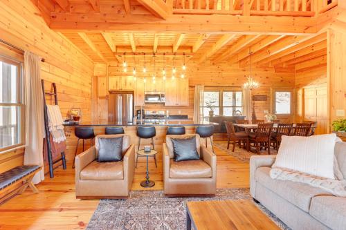 Kid-Friendly Morganton Gem 10 Mi to Blue Ridge! in Morganton, USA