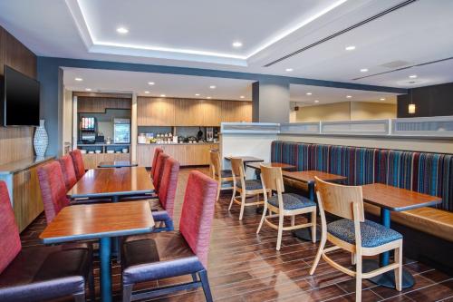 TownePlace Suites by Marriott Detroit Belleville