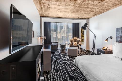 room detail thumbnail 0