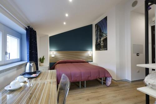 Double Room with Private Bathroom image 4