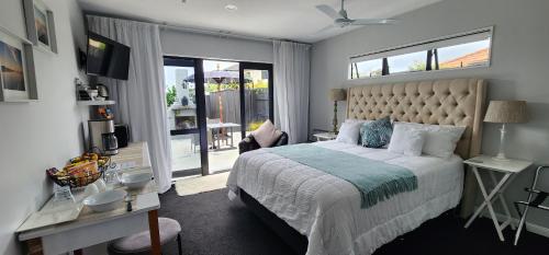 Sunkist B & B - Accommodation - Papamoa