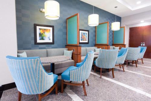 Drury Inn & Suites Burlington in Burlington, USA