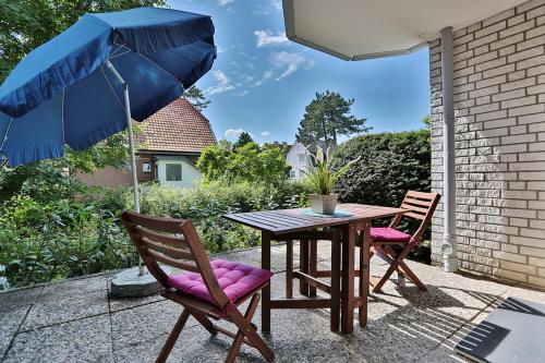 Apartment with Terrace image 7