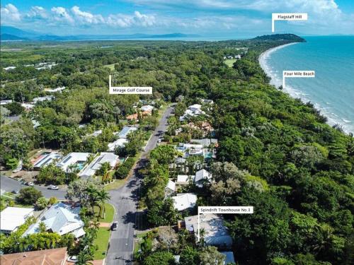 Two-Bedroom Villa room in Spindrift Townhouse 3 - The Coral Sea At Your Door