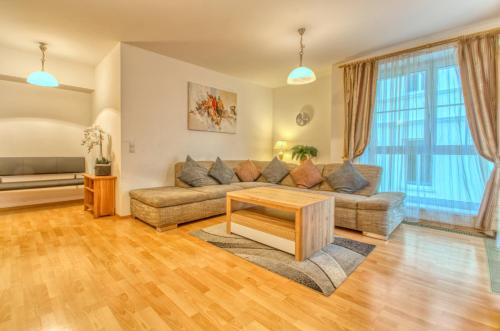  Zeller City APT Aydin - by Alpen Apartments in Zell am See