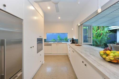 Three-Bedroom Villa image 3