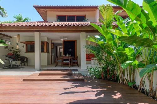 Surya Villa 2 - On Four Mile Beach - image 3