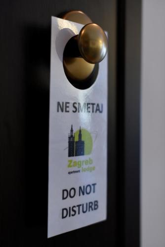 Zagreb Lodge Apartment - image 5
