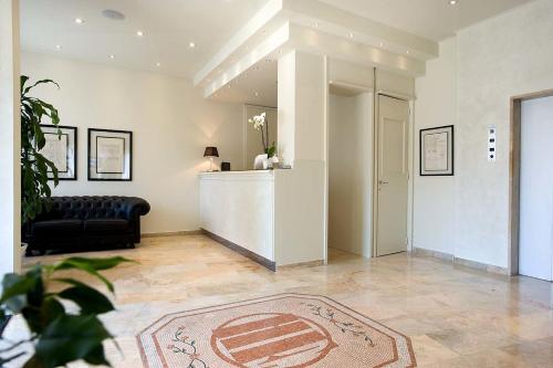 大堂, 歐羅巴酒店 (Hotel Europa) in 亞歷山德里亞