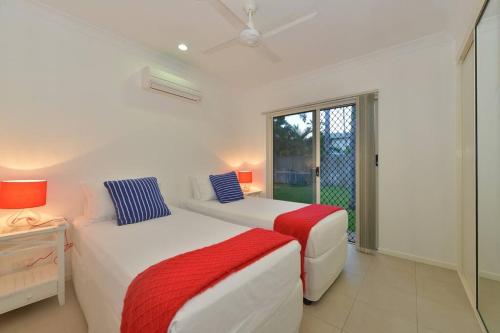 Five-Bedroom House image 7