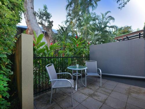 Cassowary Villa 1 - Short Walk to Beach and Town - image 2