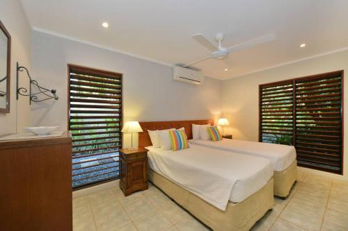 Three-Bedroom Villa image 2