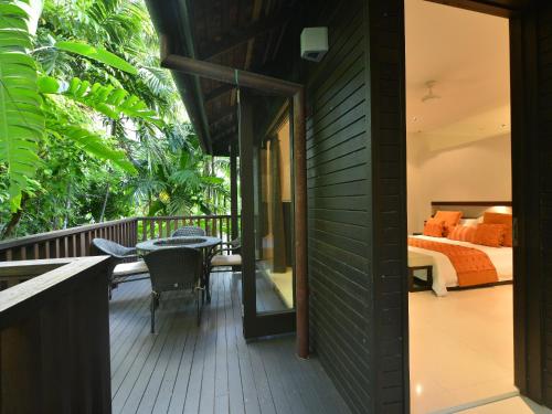 Deluxe Villa image 3