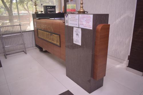 HOTEL DHIRAJ