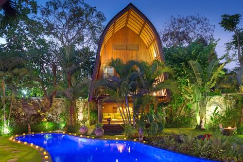 Villa with Private Pool image 4