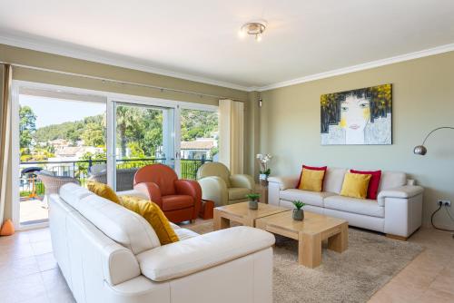 Villa La Vista - FAMILY FRIENDLY Private Pool, BBQ, Sauna in Rancho Domingo