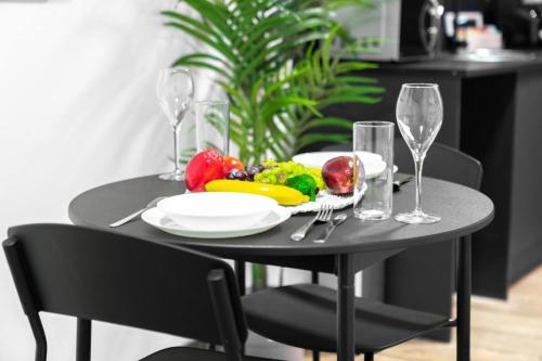 Loft Style Apartment - Near City Centre - Smart TV- WIFI - Parking - Top Rated - 3NT, Бирмингем (фото 10)