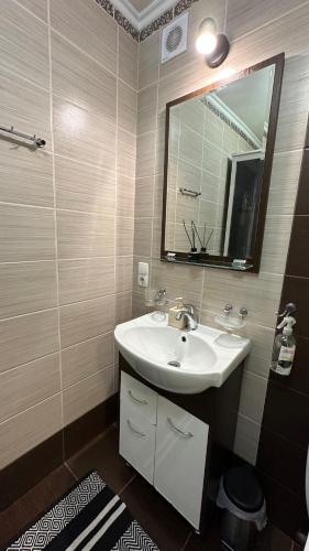 Apartment image 4