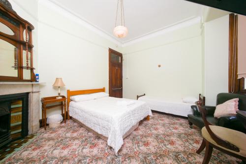 East Sydney Hotel - main image