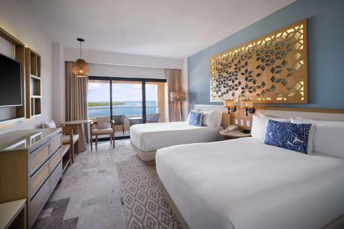 Wyndham Grand Cancun All Inclusive Resort & Villas, Cancún (foto 4)