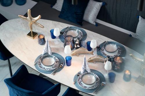 Captains Boathouse in ฮาร์เดอวิก