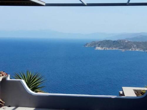 Aegean Blue Luxury Room with pool