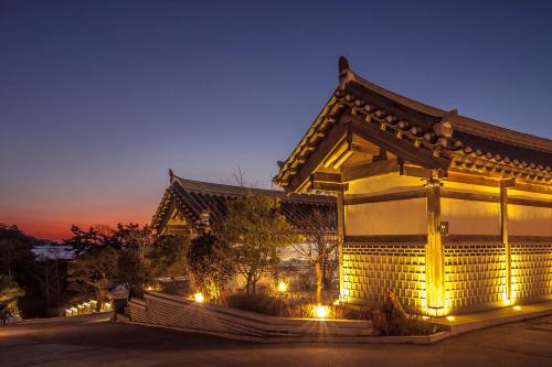 Hotelarrive Taean Tiann Hanokbeachresort in Taean-gun