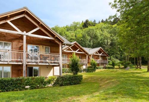 Appartement-Chalet avec Terrasse - Vue Lac