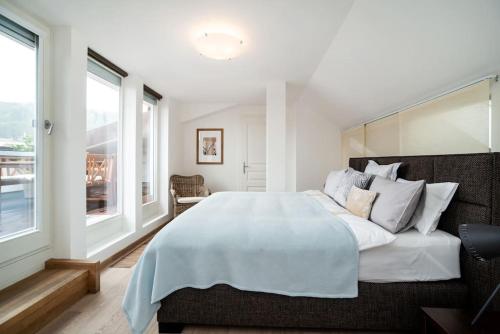 Luxurious and chic duplex 2 bed apartment, Prague (photo 4)