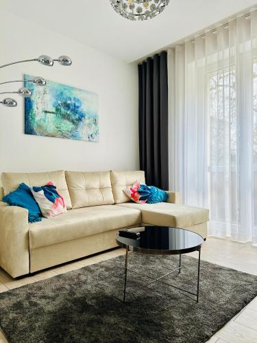 White Apartament Częstochowa Centrum 2-bedroom