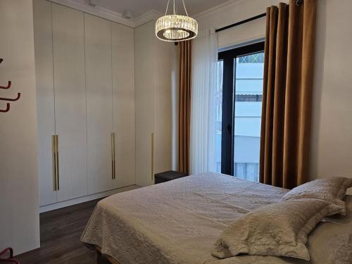 Deluxe Flat with garden_Tirana