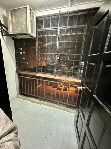 Homestay Syahezzie fully aircond Netflix With Jacuzi near Hospital Ampang