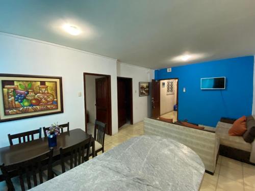 Beautiful apartment near Malecon and Murcielago beach!