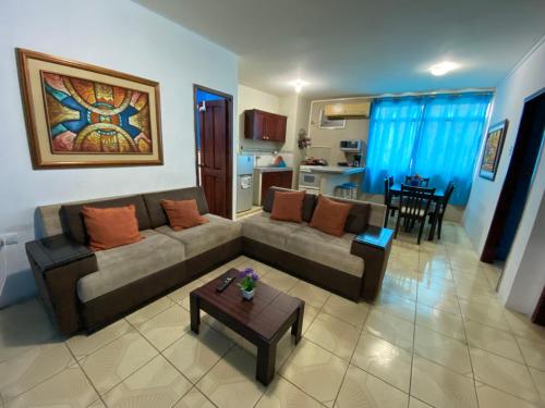 Beautiful apartment near Malecon and Murcielago beach!
