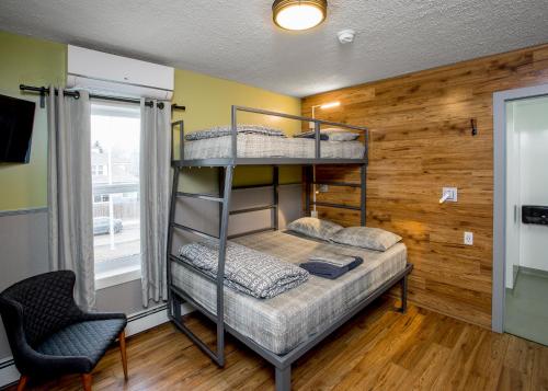 Jasper Downtown Hostel Room Type - Family Room